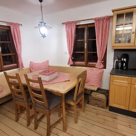 Jagdhuette Auf Der Tauplitzalm - Selbstversorgerhuette Tatil Evi *